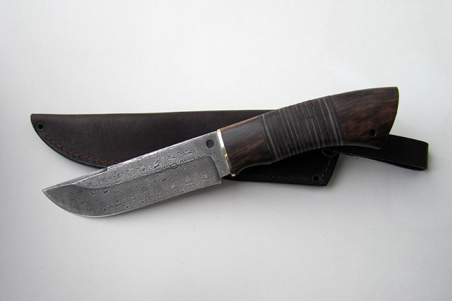 Нож из дамасской стали "Охотник" дк013