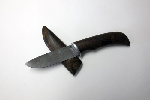 Нож "Шершень" (малый) дамаск, (деревянные ножны) дер.ножны004