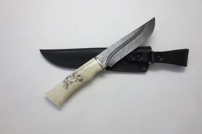 Кованый нож из дамасской стали "Таежный" дскрим0002